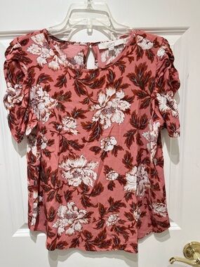 NWT LOFT Rose-Pink Floral Short Ruched Sleeve Keyhole Blouse